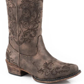 Roper Women's Tall Stuff Snip Toe Boot in Brown