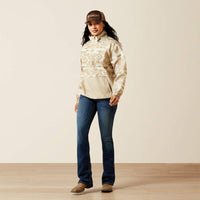 Ariat Women's Whisper Pullover Jacket In White Pepper