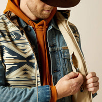 Ariat Men's Logo Soft Shell Concealed Carry Vest in White Pepper Southwest