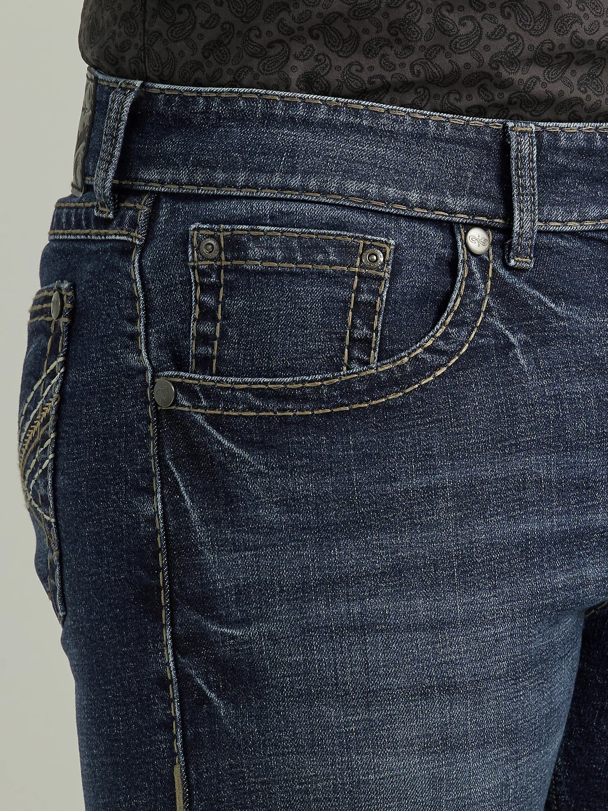 Wrangler Men's Rock 47 Slim Straight Jean In Cowboy Kiss