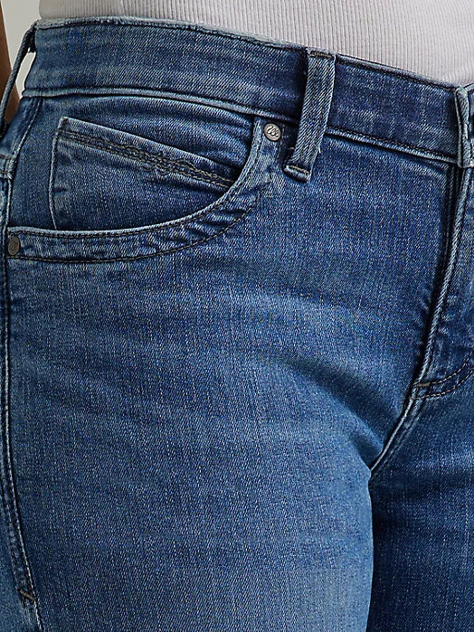 Wrangler Women's Q-Baby Ultimate Riding Jean in Maddie