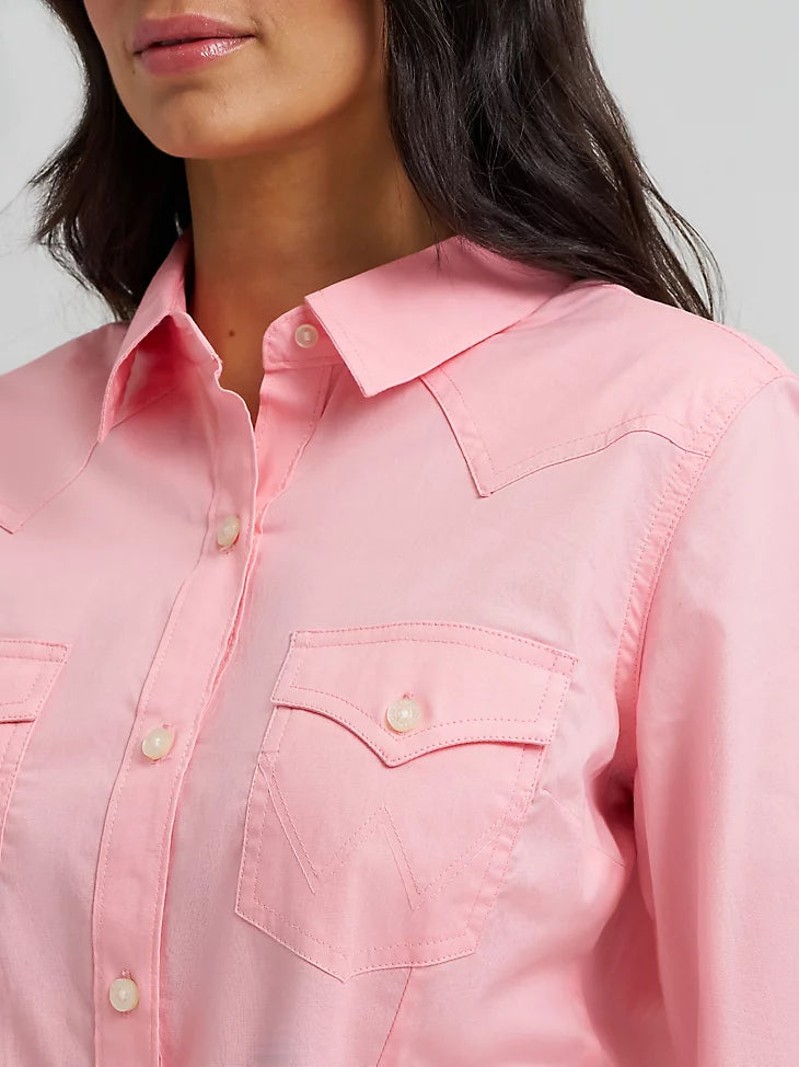 Wrangler Retro Women's L/S Western Solid Button Down in Peony