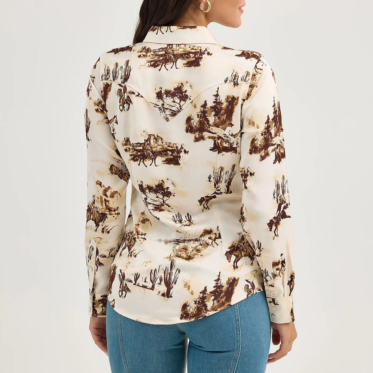 Wrangler Retro Women's Bold Bucking Cowboy Western Snap Shirt in Cacti Cream