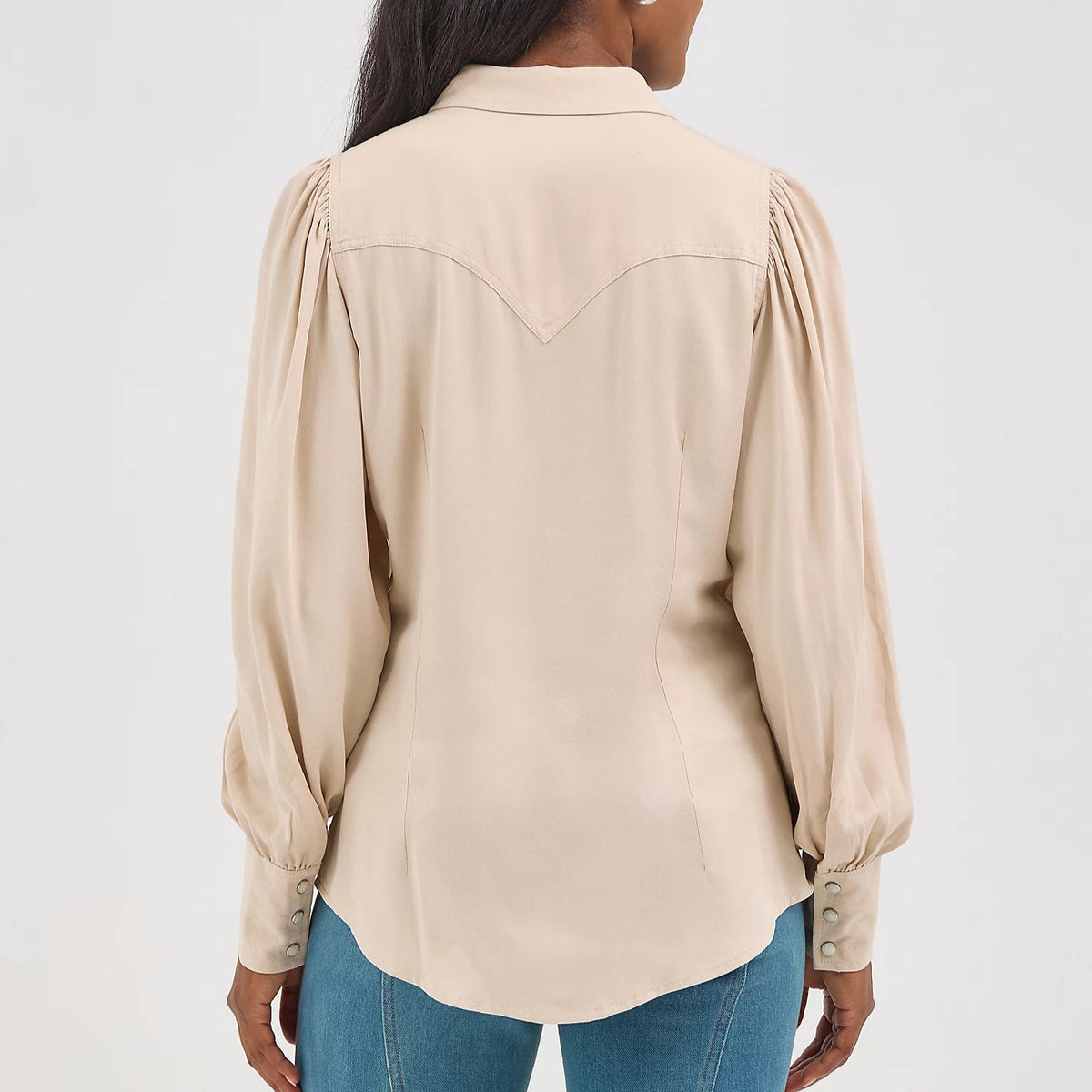 Wrangler Retro Women's L/S Poet Sleeve Western Shirt in Buff