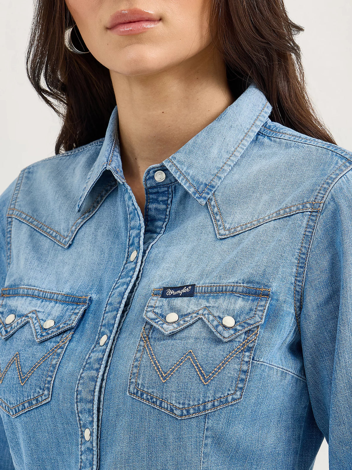 Wrangler Women's Retro L/S Denim Cowboy Snap Shirt