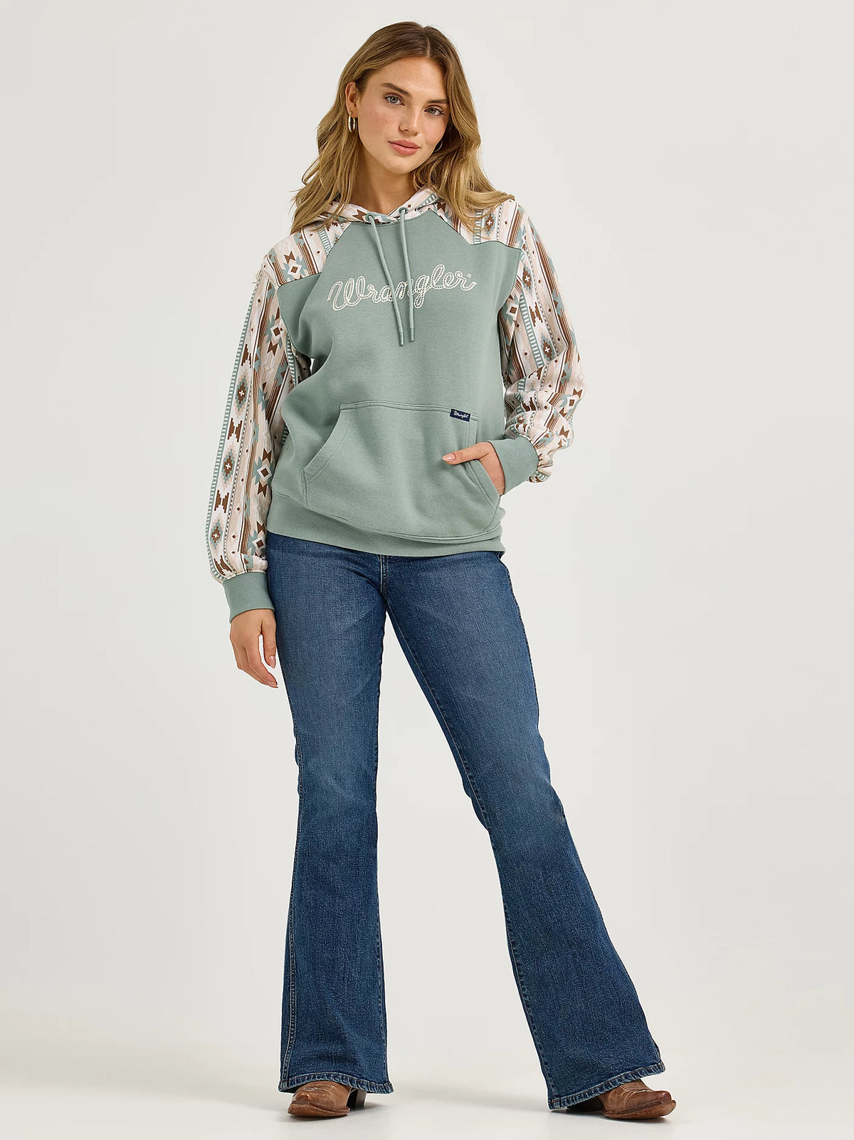 Wrangler Retro Women's Logo Southwestern Yoke Pullover Hoodie in Green