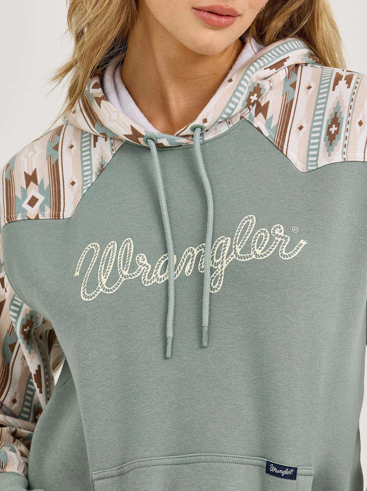 Wrangler Retro Women's Logo Southwestern Yoke Pullover Hoodie in Green