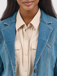 Wrangler Retro Women's Denim Blazer in Light Denim
