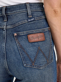 Wrangler Retro Women's Bailey High Rise Flare Jean in Hannah