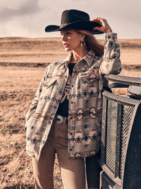 Wrangler Women's Quilt Lined Jacquard Shacket in Pale Green