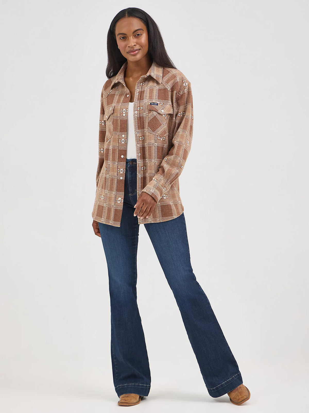 Wrangler Women's Retro L/S Boyfriend Shirt Jacket in Brown Plaid