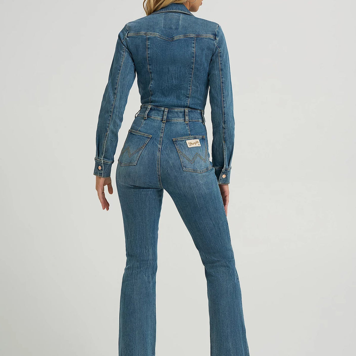Wrangler x Lainey Wilson L/S Catsuit Flare in Rock Wash