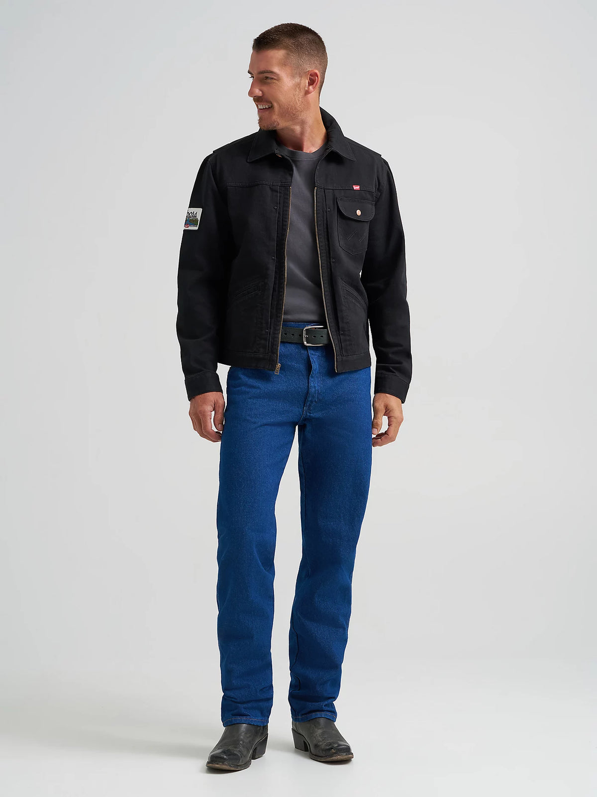 Wrangler x Coors Men's Pinnacle Jacket in Washed Black