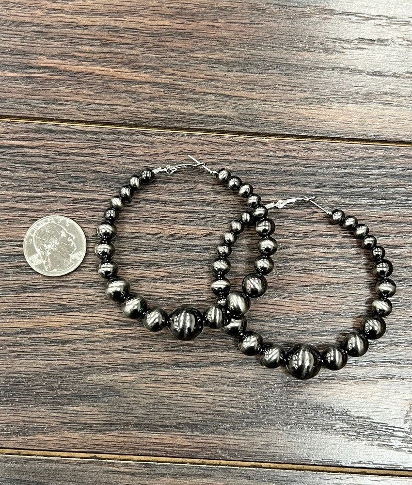 Graduated Polished Silver Navajo Pearl Hoop Earrings