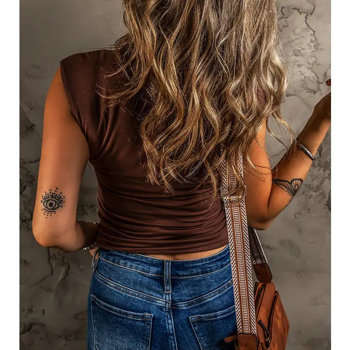 Women's Solid U Neck Slim Fit Tank Top in Coffee