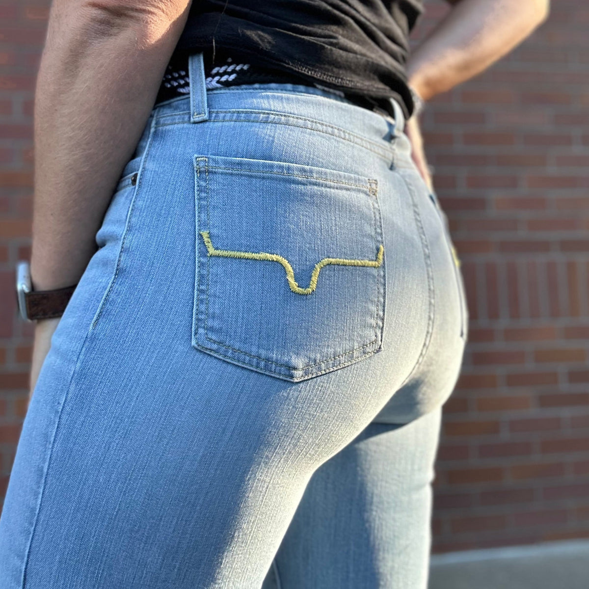 Kimes Ranch Women's Sarah Jean in Light Wash