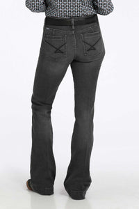 Cinch Women's Lynden Slim Trouser in Black