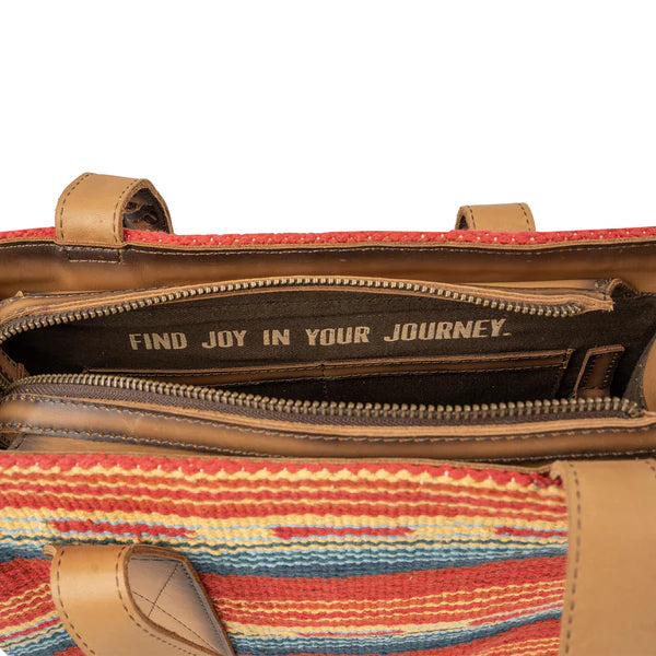 STS Ranchwear Chaynee Valley Ruby Purse