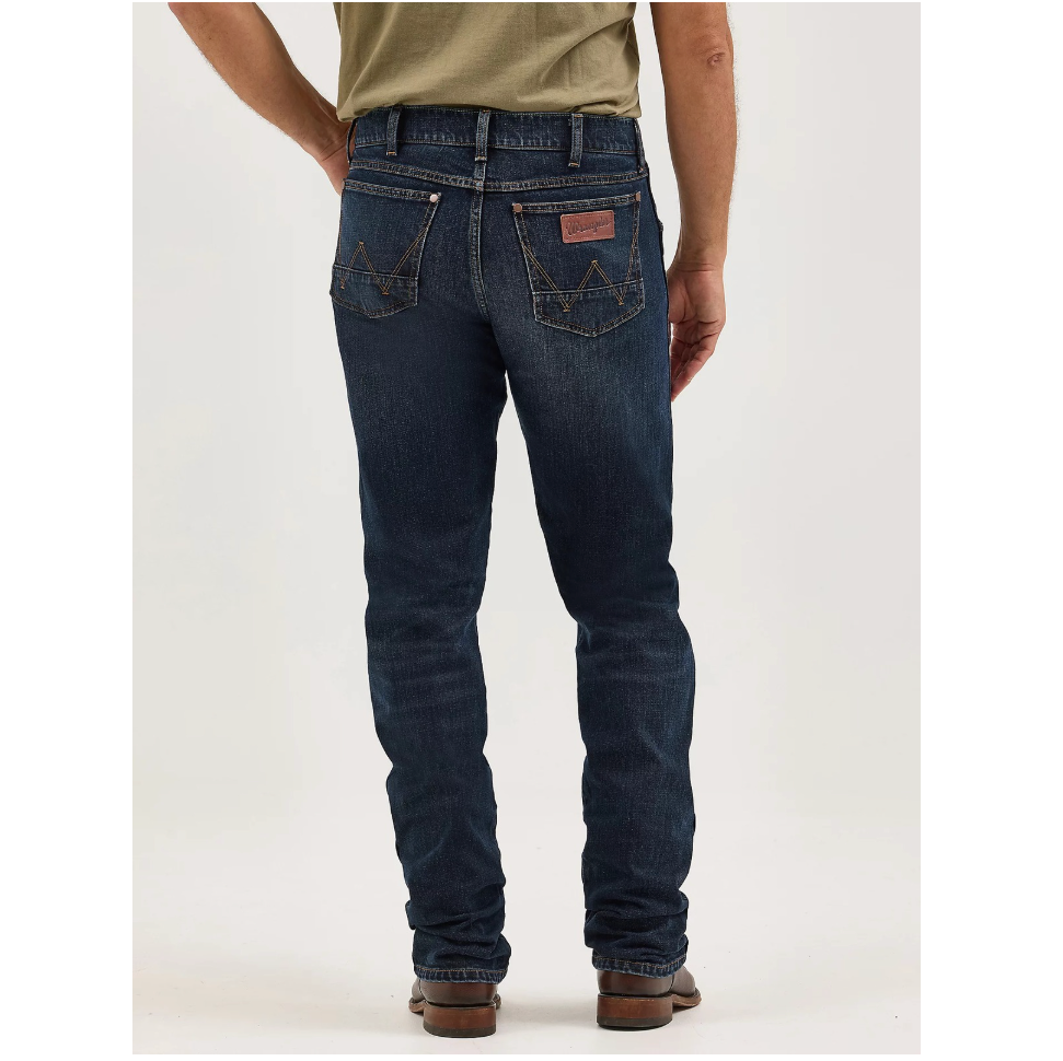 Wrangler Retro Men's Slim Fit Straight Leg Jean in Tilden