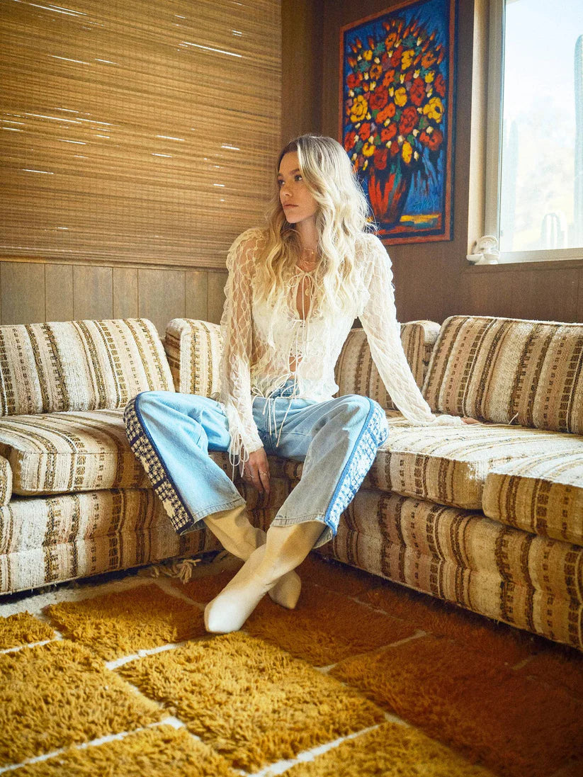 Women's L/S Sheer Ruffle Lace Tie Front Blouse in Cream