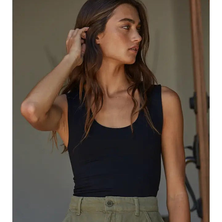 Women's Solid U Neck Double Layered Seamless Tank (Available in 4 Colors!)