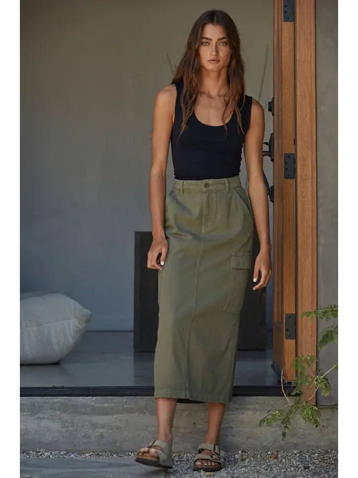 Women's Solid U Neck Double Layered Seamless Tank (Available in 4 Colors!)