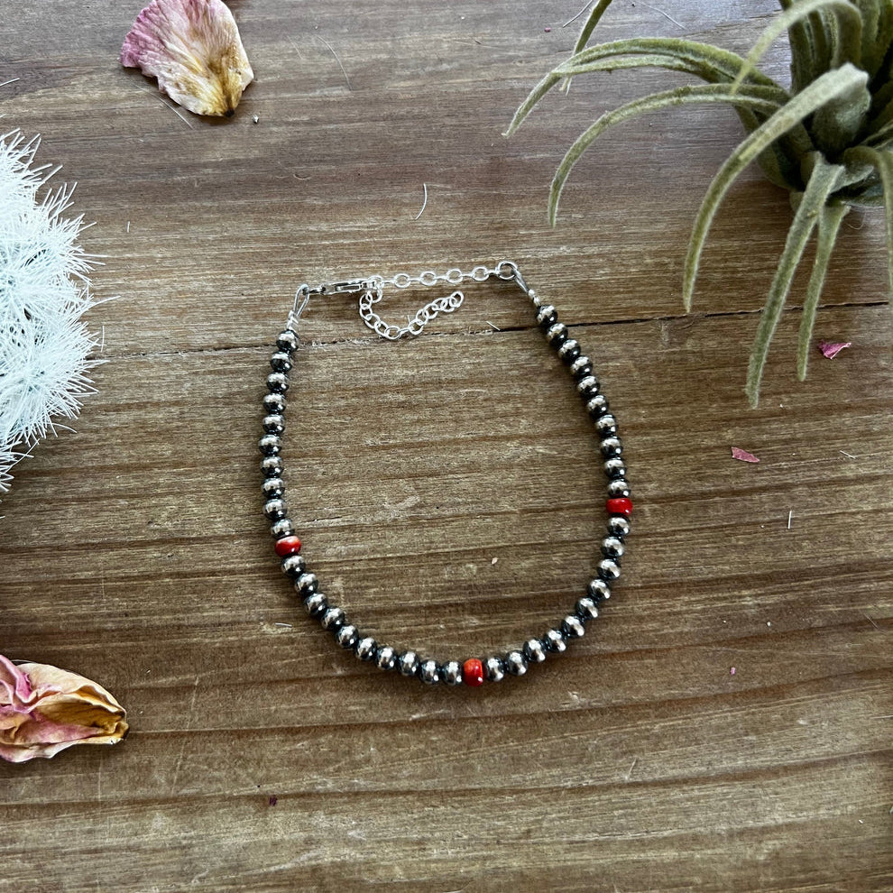 6" Sterling Silver Pearl and Spiny Oyster Bracelet (Available in 2 Colors)