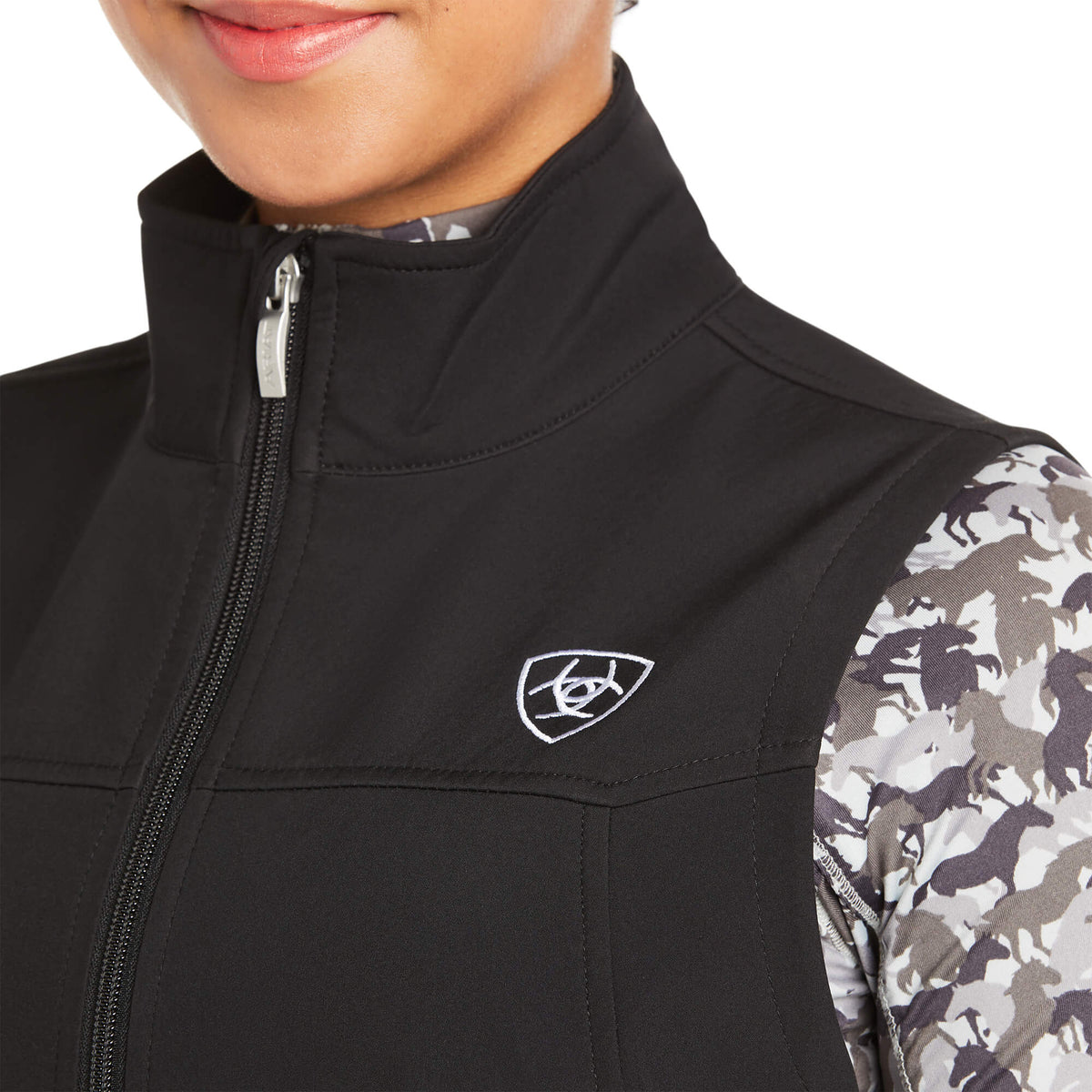 Ariat Women's Logo 2.0 Softshell Vest - Black (Available in Plus Sizes)