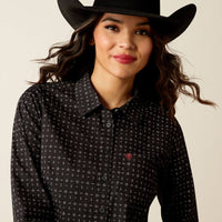 Ariat Women's Kirby Stretch L/S Western Button Down Shirt in Black Gia Geo (Available in Plus Sizes)