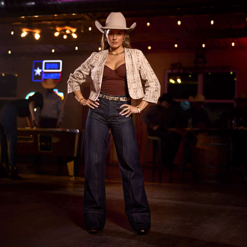 Ariat Women’s Ultra High Rise Tomboy Western Utility Wide Leg Jeans in Rinse