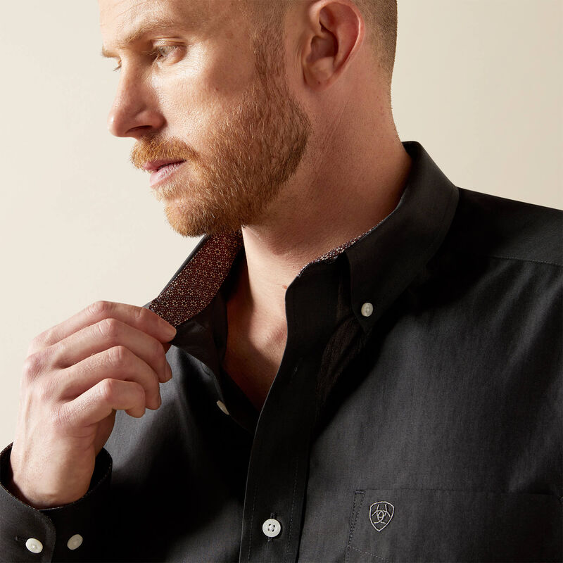 Ariat Men's L/S Wrinkle Free Solid Pinpoint Oxford Classic Fit Western Button Down Shirt in Black (Available in Regular & Tall Sizes)