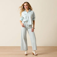Ariat Women's Asheville Snap Shirt in Light Wash Indigo