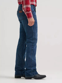 Wrangler Retro Men's Relaxed Bootcut Jean in Wilkes