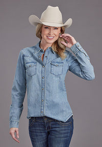 Stetson Women's L/S Embroidered Denim Western Snap Shirt in Medium Wash