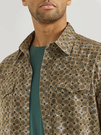 Wrangler Retro Men's Premium Western Snap Shirt in Brown Medallion