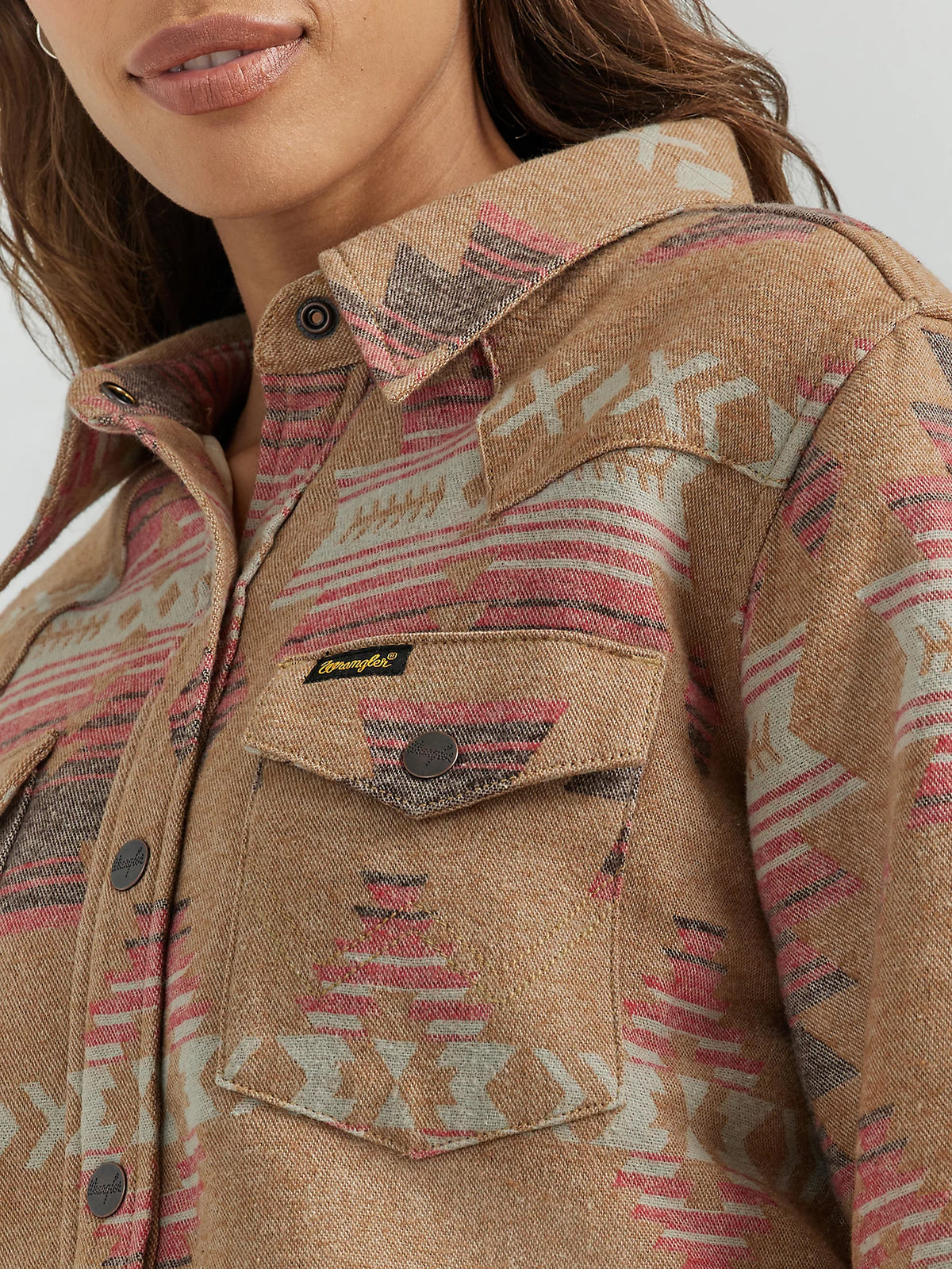 Wrangler Retro Women's Southwestern Jacquard Shacket in Dune