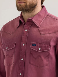 Wrangler Men's L/S Vintage Inspired Western Snap Work Shirt in Burgundy
