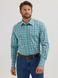 Wrangler Men's Wrinkle Resist L/S Plaid Western Snap Shirt in Mint