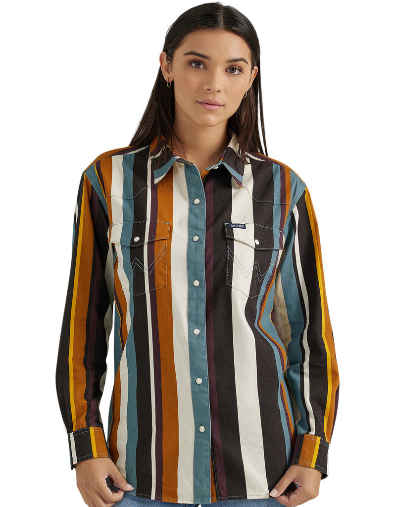 Wrangler Retro Women's L/S Boyfriend Western Vintage Snap Shirt in Desert Serape Stripe