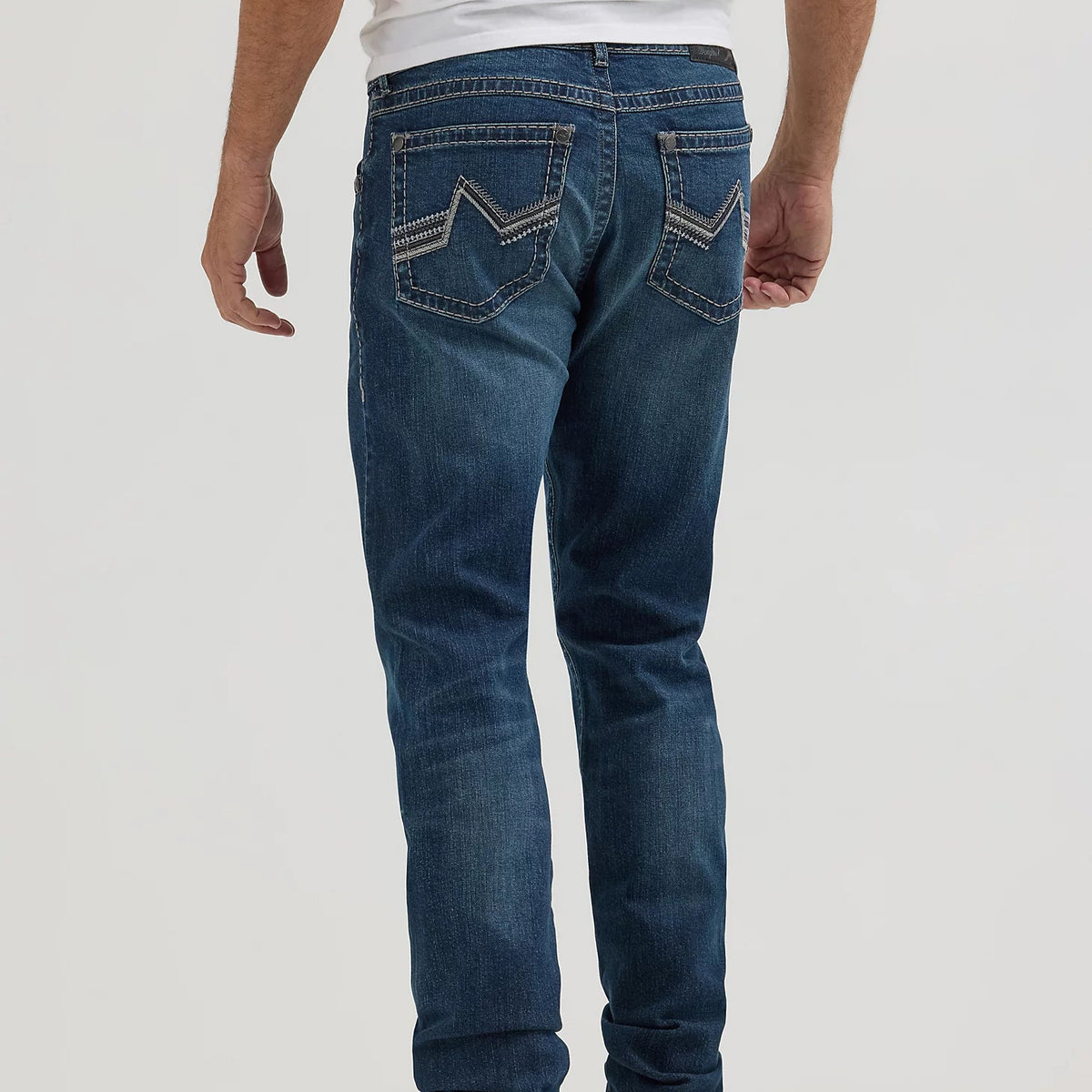 Wrangler Men's Rock 47 Slim Straight Jean in Victor