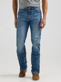 Wrangler Retro Men's Slim Fit Bootcut Jean in Harris