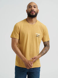 Wrangler Men's Long Live Cowboys Graphic T-Shirt in Pale Gold