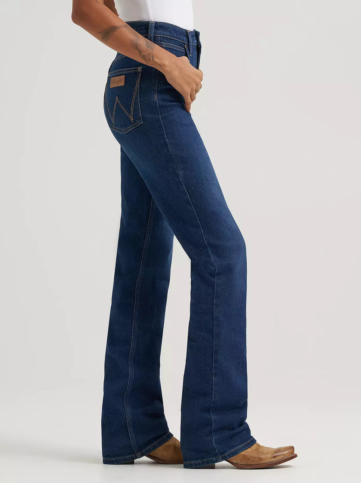 Wrangler Women's Ultimate Riding Jean High Rise Rodeo Bootcut in Kayla