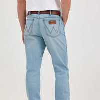 Wrangler Retro Men's Relaxed Bootcut Jean in Grant