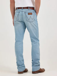 Wrangler Retro Men's Relaxed Bootcut Jean in Grant