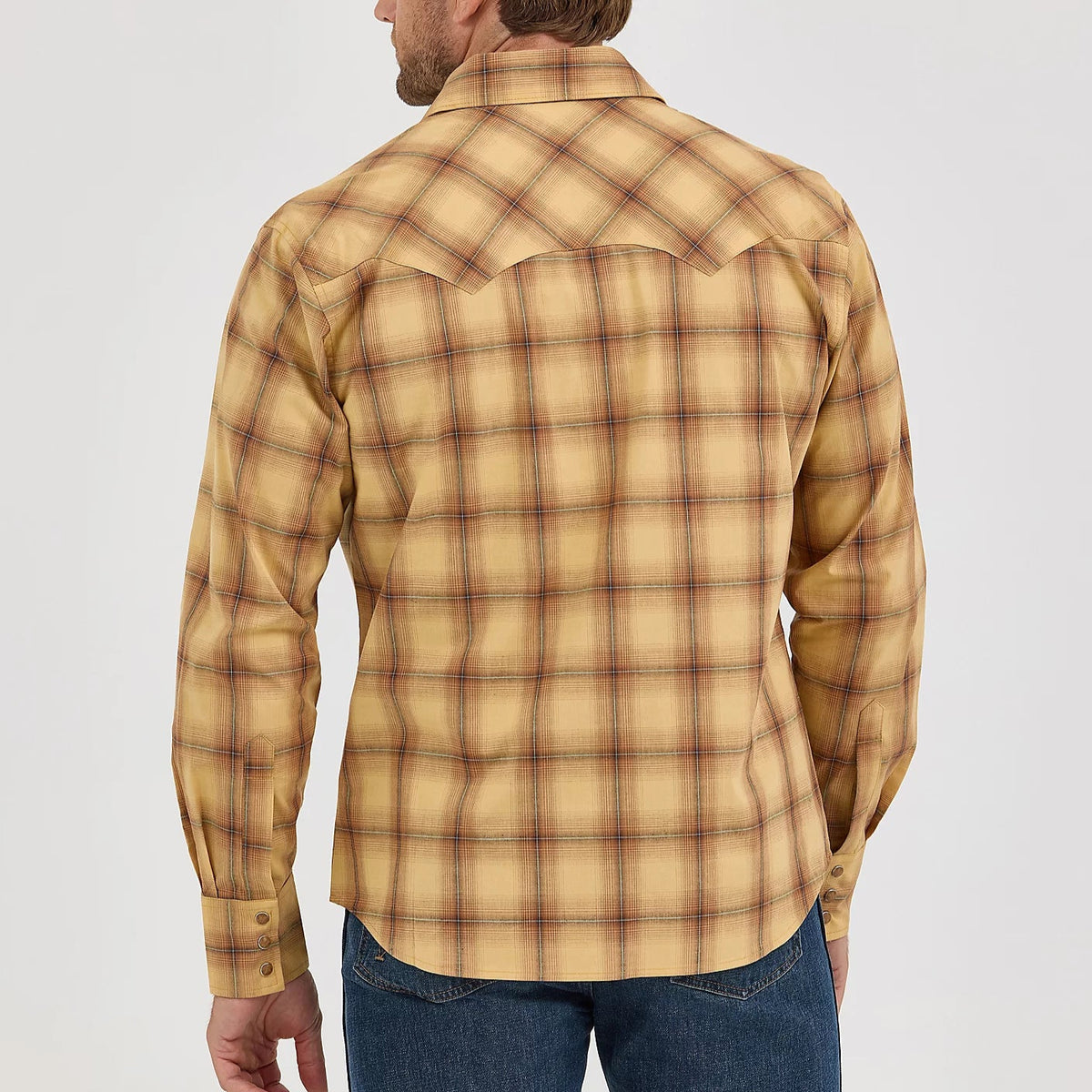 Wrangler Retro Men's L/S Sawtooth Pocket Plaid Western Snap Shirt in Curry