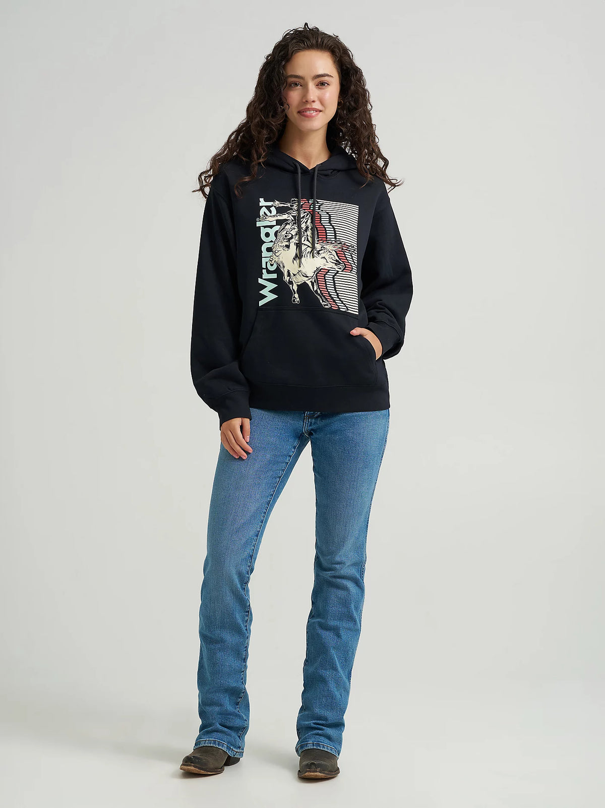 Wrangler Retro Women's Western Graphic Pullover Hoodie in Black Layers