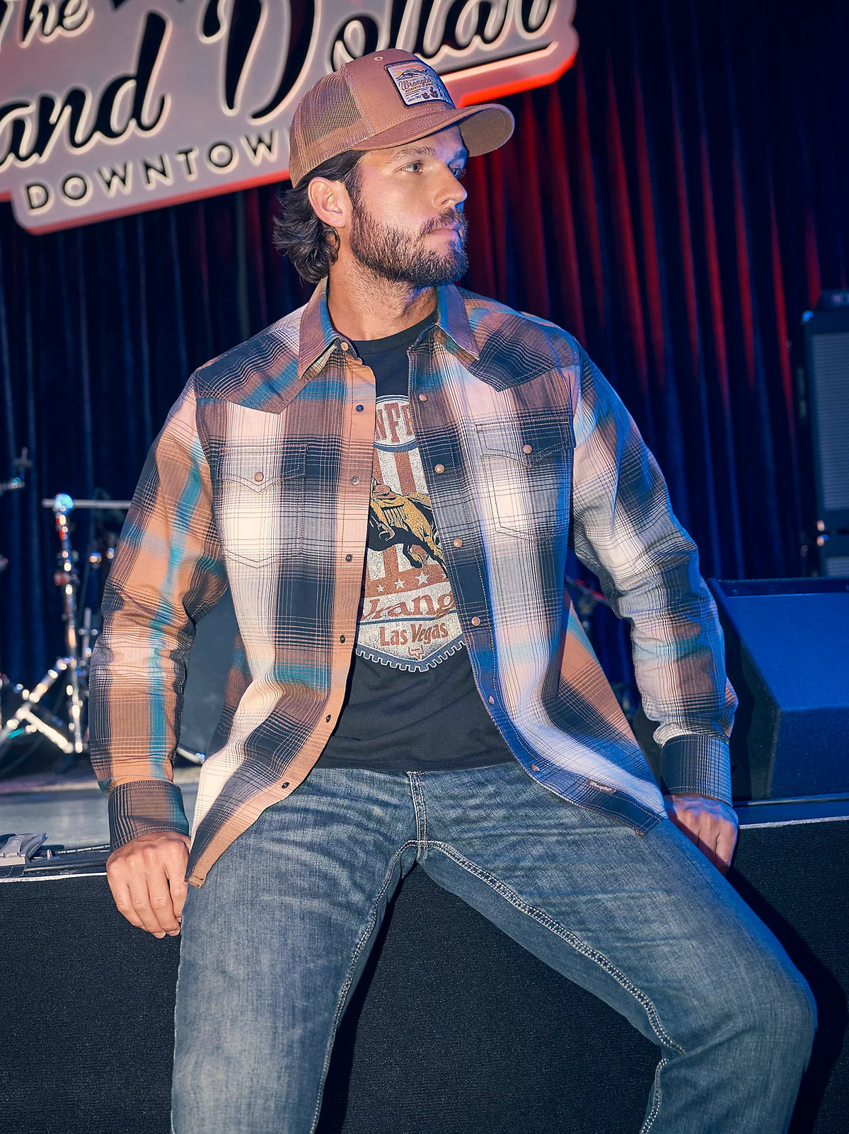 Wrangler Retro Premium Men's L/S Western Plaid Snap Shirt in Bold Brown