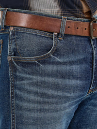 Wrangler Retro Men's Slim Fit Straight Leg Jean in Jasper