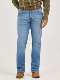 Wrangler Retro Men's Slim Fit Bootcut Jean in Northbound